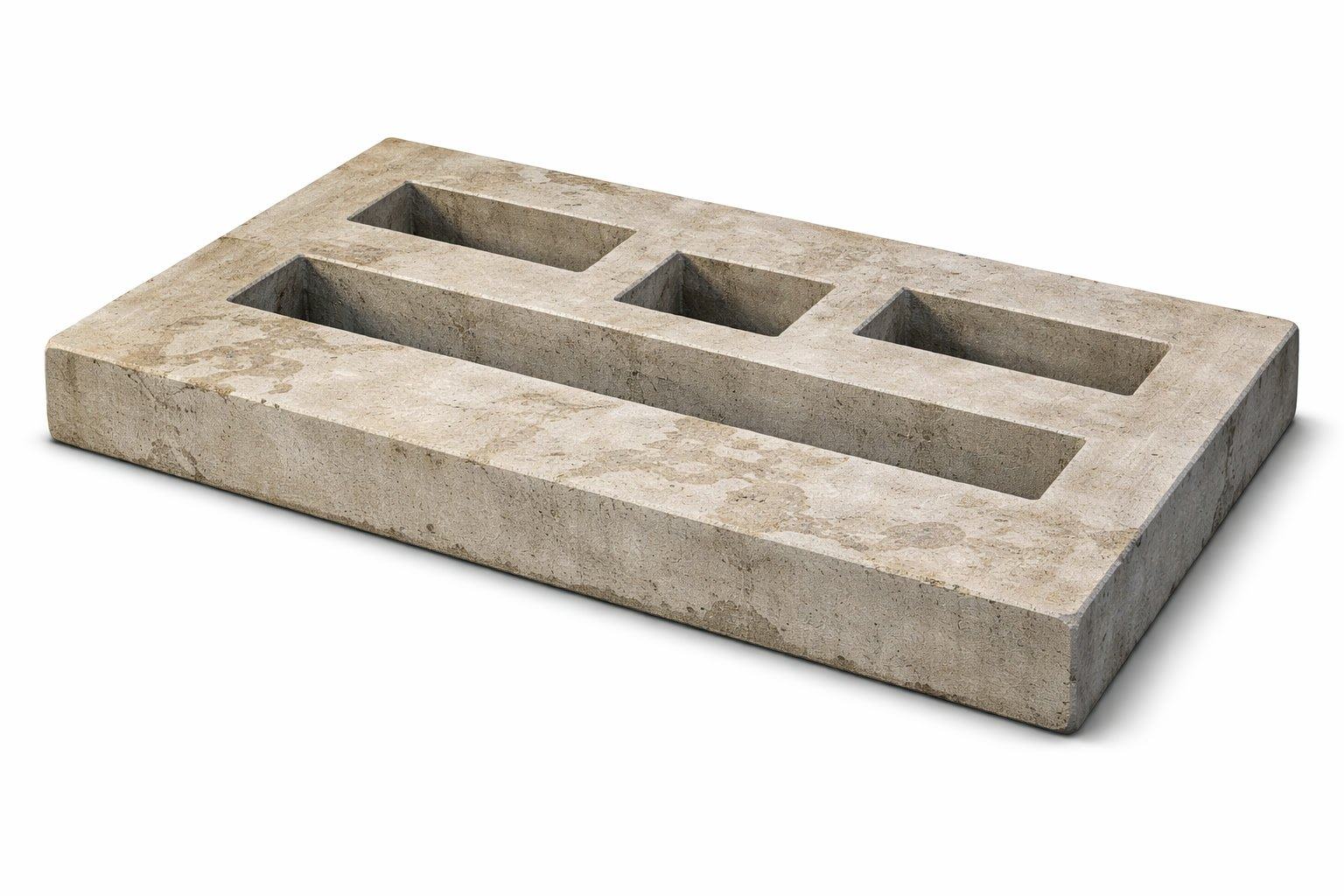 Betonnen grondplaat met sleuven